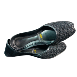 Alternative view of Velvet Black