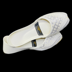 Alternative view of Sufiyana White 1