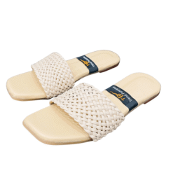 Alternative view of LushLoom